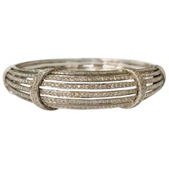 Round Brilliant Diamond Bangle in 18 Karat White Gold