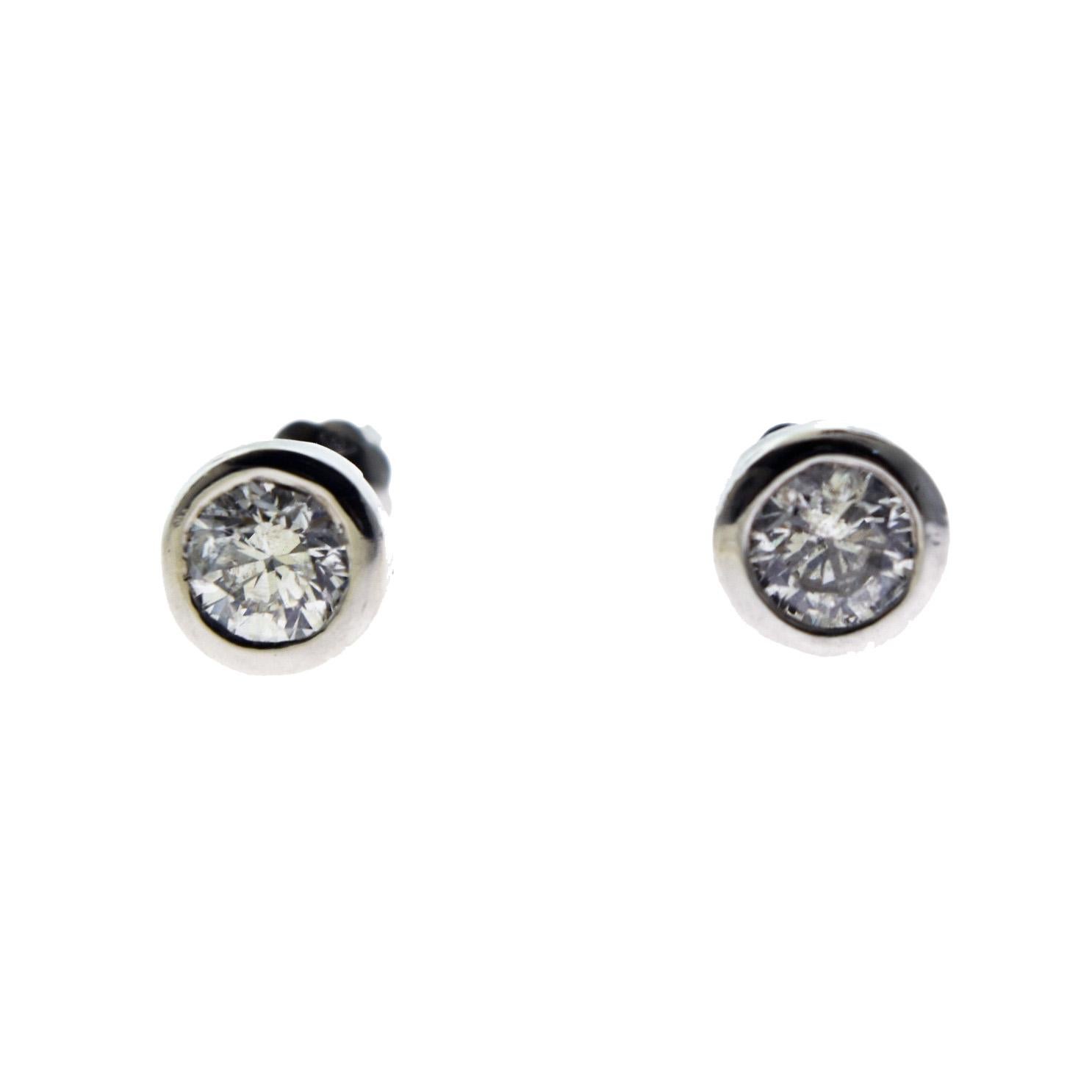 Round Brilliant Diamond Bezel Set in White Gold Stud Earrings For Sale 1