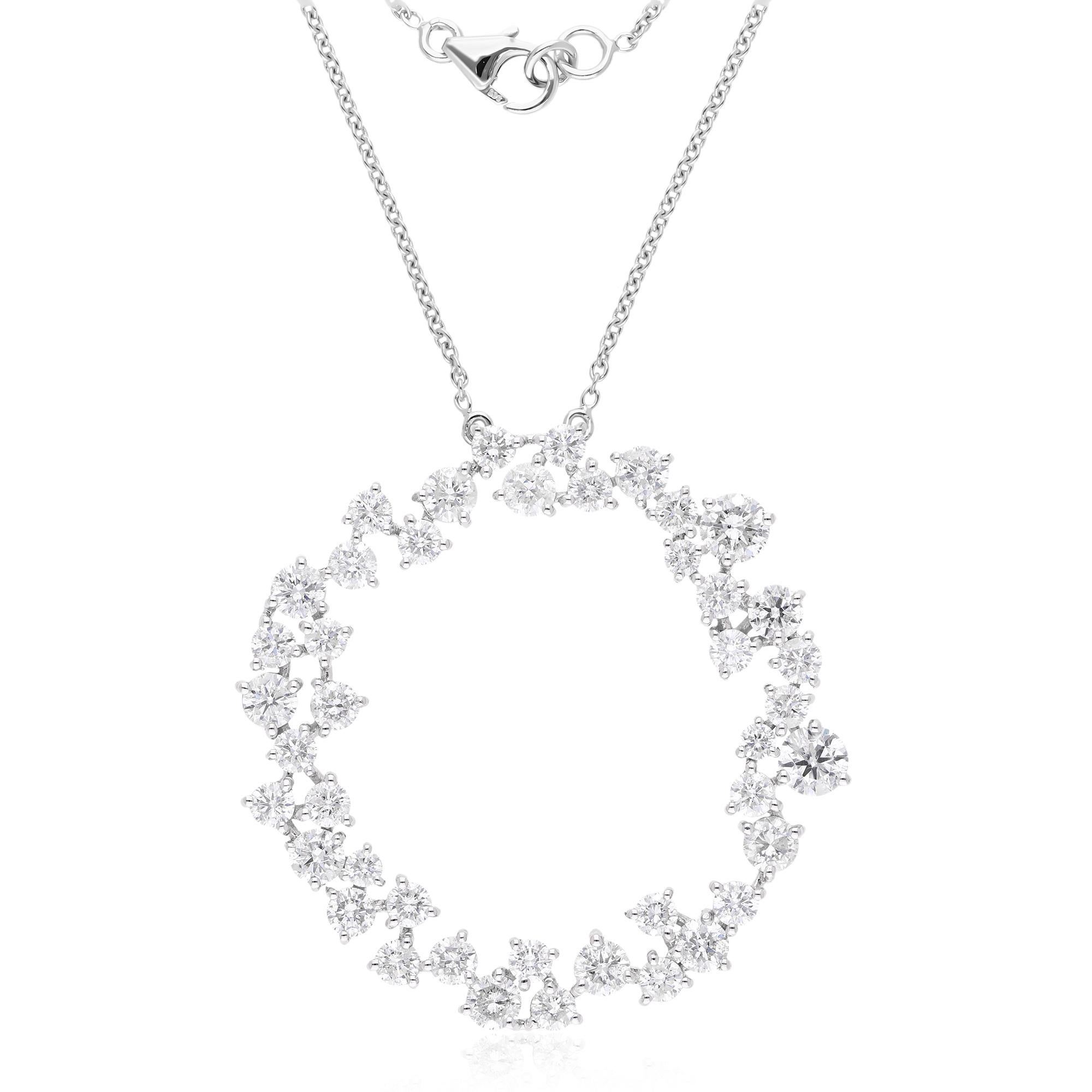 Taille ronde Collier pendentif grappe de diamants brilliants ronds en or blanc 10k Bijoux artisanaux en vente