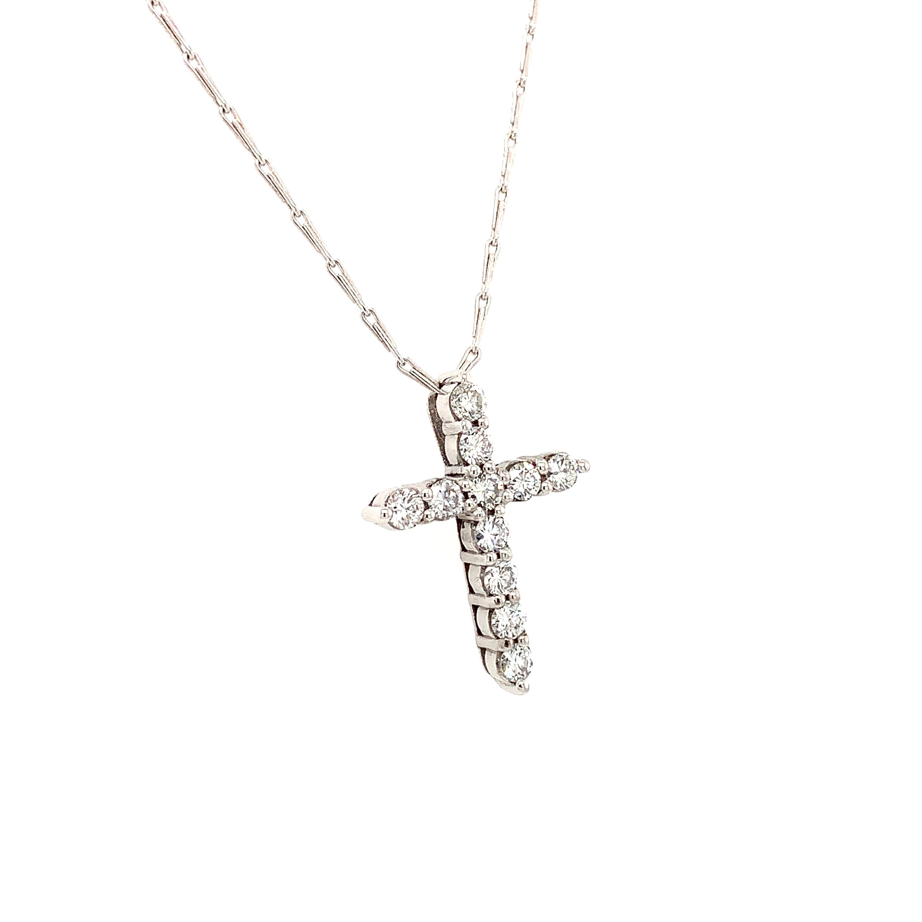 Women's Round brilliant diamond cross Christina religious pendant necklace 18k gold For Sale