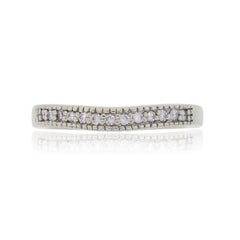 Round Brilliant Diamond Curved Wedding Band