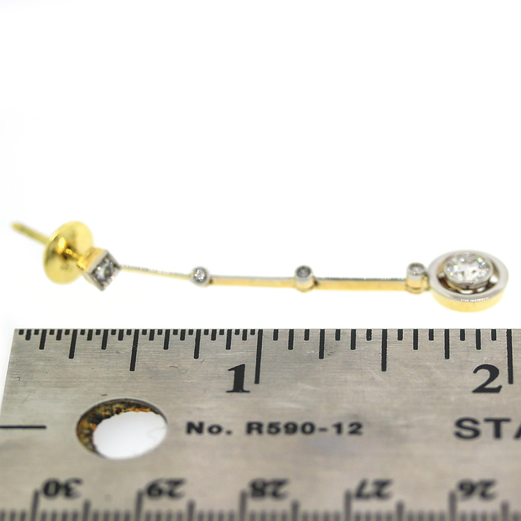 SOLID GOLD DIAMOND DROP EARRINGS

18 kt Yellow Gold
Diamond: 0.80 ct twd
Length: 1.75 inches
Total Weight: 4.3 grams