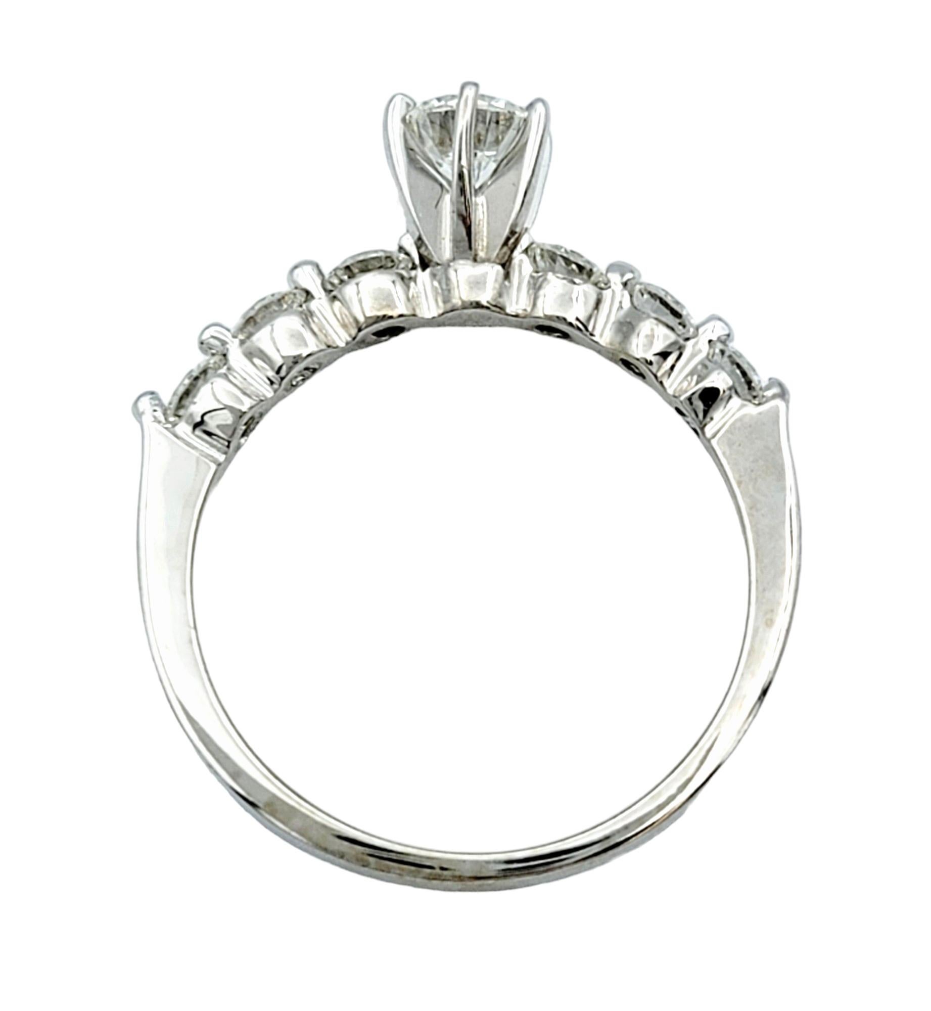 Round Cut Round Brilliant Diamond Engagement Ring Set in 14 Karat White Gold, E-F / VS1 For Sale