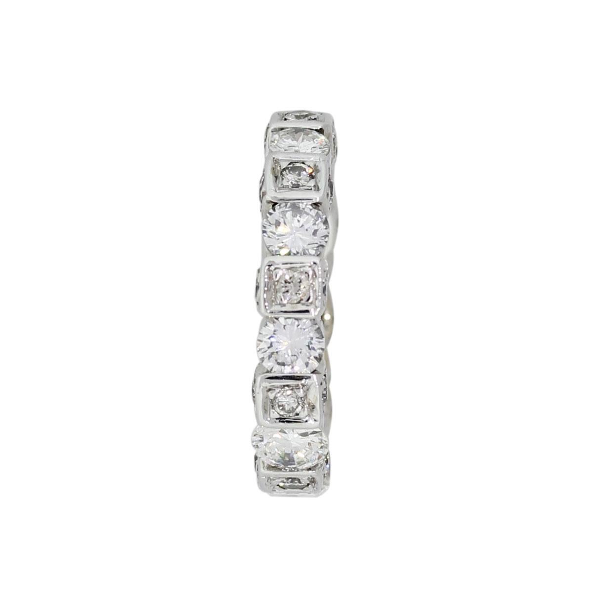 Round Cut Round Brilliant Diamond Eternity Band