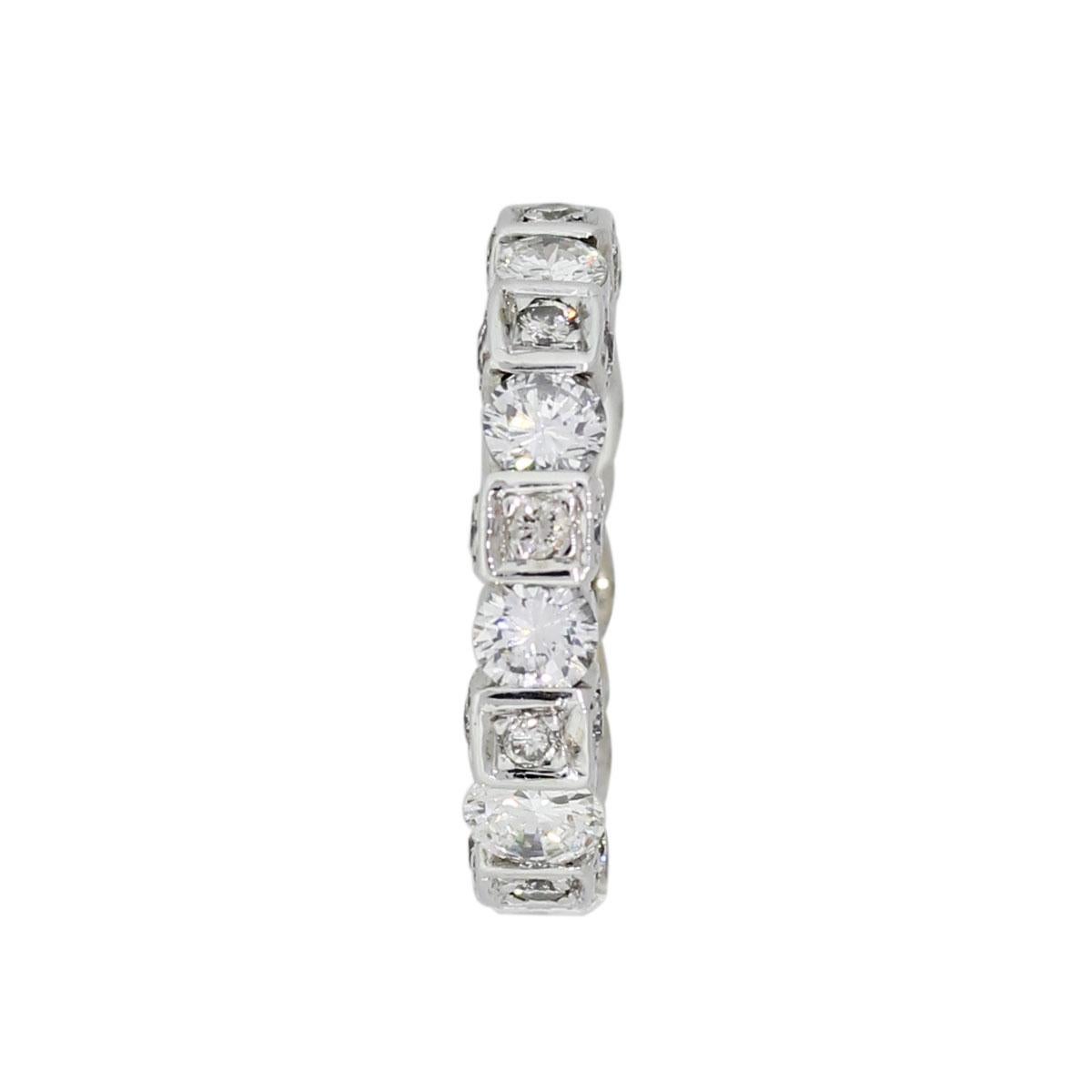 Round Brilliant Diamond Eternity Band For Sale at 1stDibs