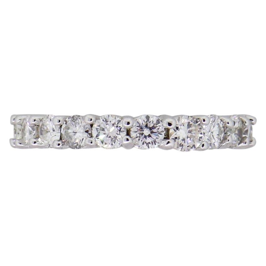 Fascia per l'eternità con diamanti tondi e brillanti