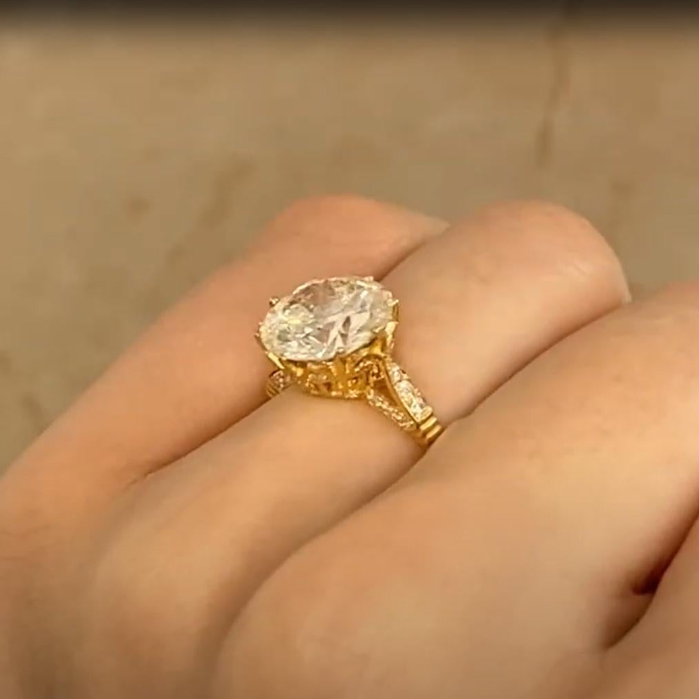 Taglio rotondo Anello con diamante tondo brillante (GIA circa 4,00 carati) incastonato, oro giallo 18 carati in vendita