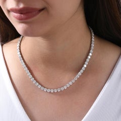 Runder Brillant Diamant abgestufte Tennis-Halskette 14 Karat Weißgold Schmuck