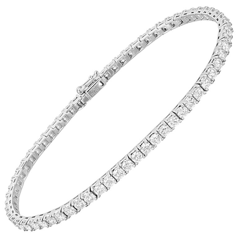 Round Brilliant Diamond Line Bracelet '4 Carat' For Sale