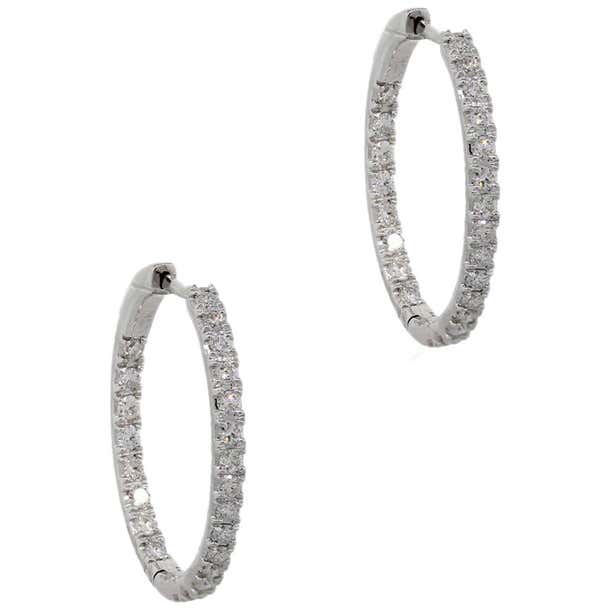 Round Brilliant Diamond Oval Hoop Earrings For Sale at 1stDibs