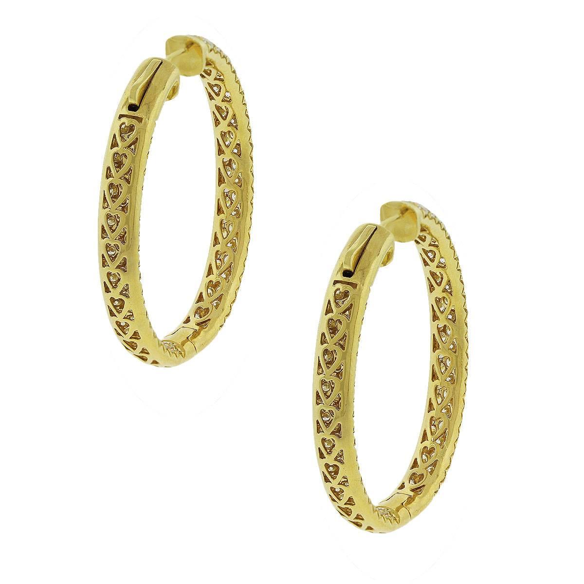 Round Cut Round Brilliant Diamond Pave Inside Out Hoops