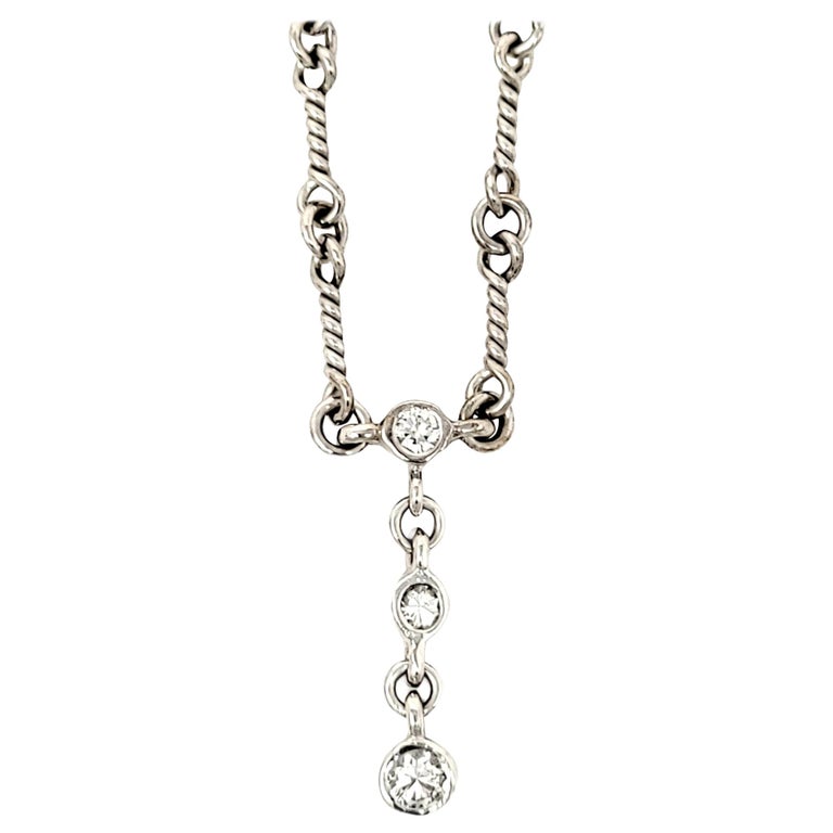 Runde Brillant-Diamant-Tropfen-Halskette in 14 Karat Weißgold F Farbe VS im  Angebot bei 1stDibs