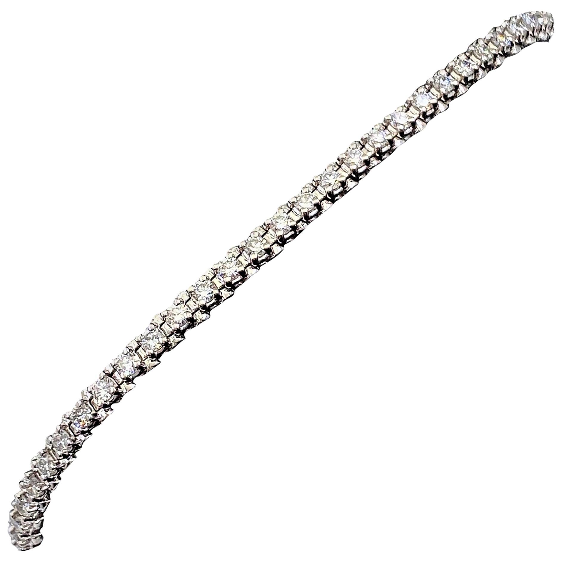 Bracelet tennis en or blanc 14 carats avec diamants ronds et brillants de 2,60 carats G VS
