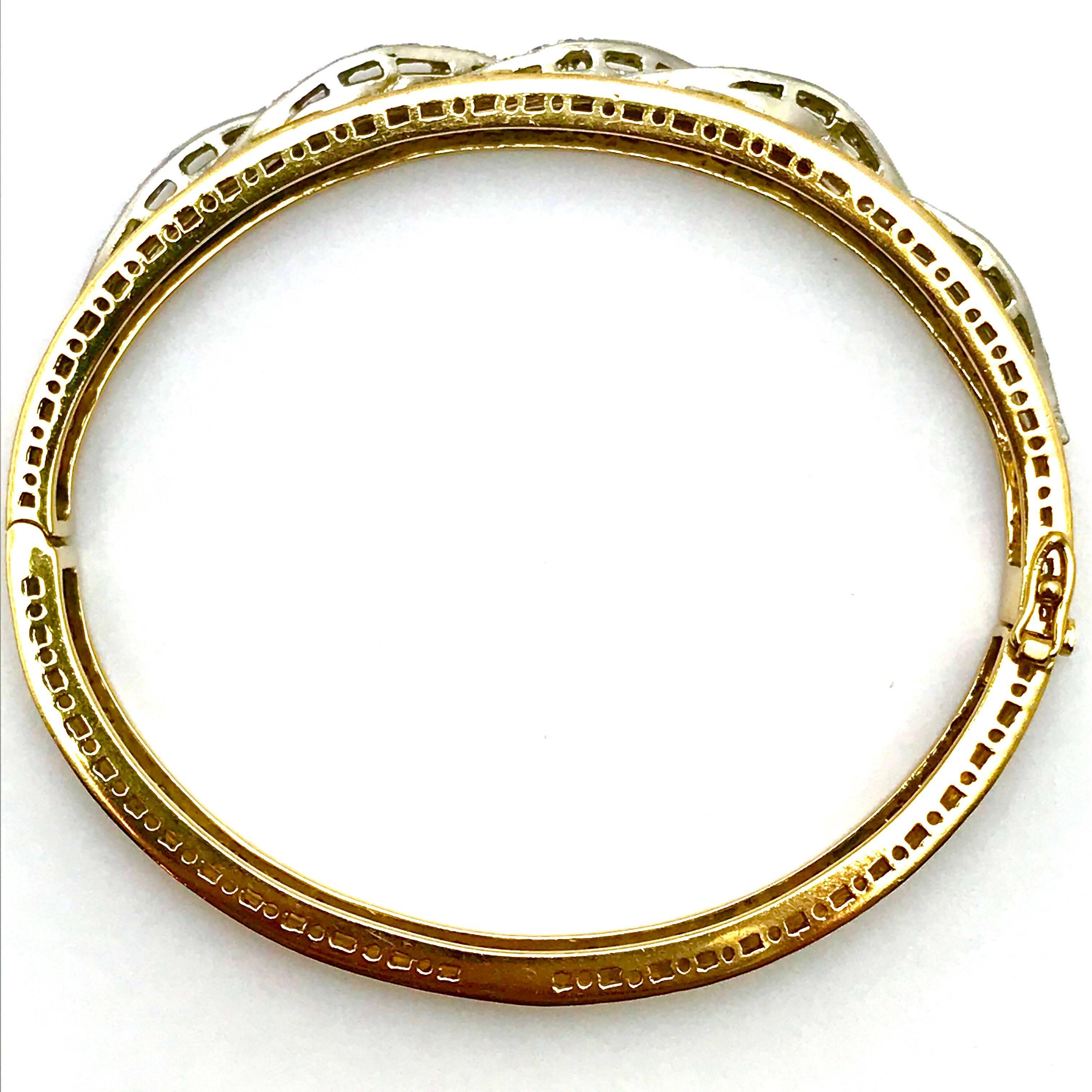 Retro Round Brilliant Diamond White and Yellow Gold Wave Bangle Bracelet