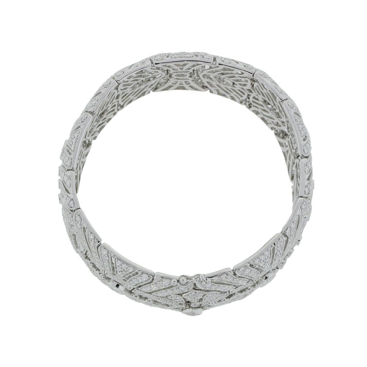 Round Cut Round Brilliant Diamond Wide Vintage Bracelet