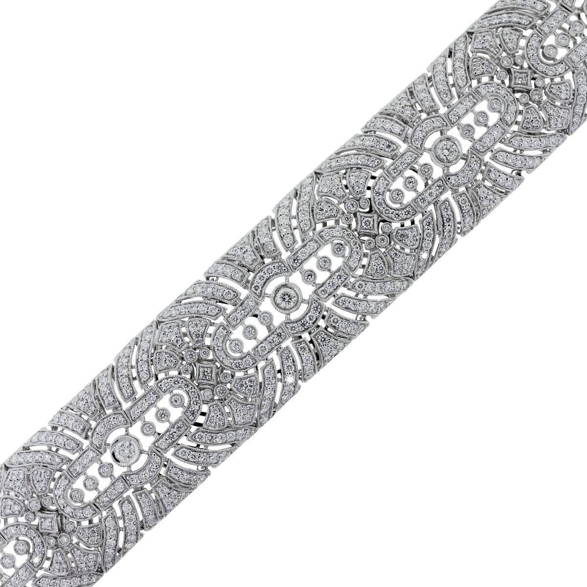 Round Brilliant Diamond Wide Vintage Bracelet