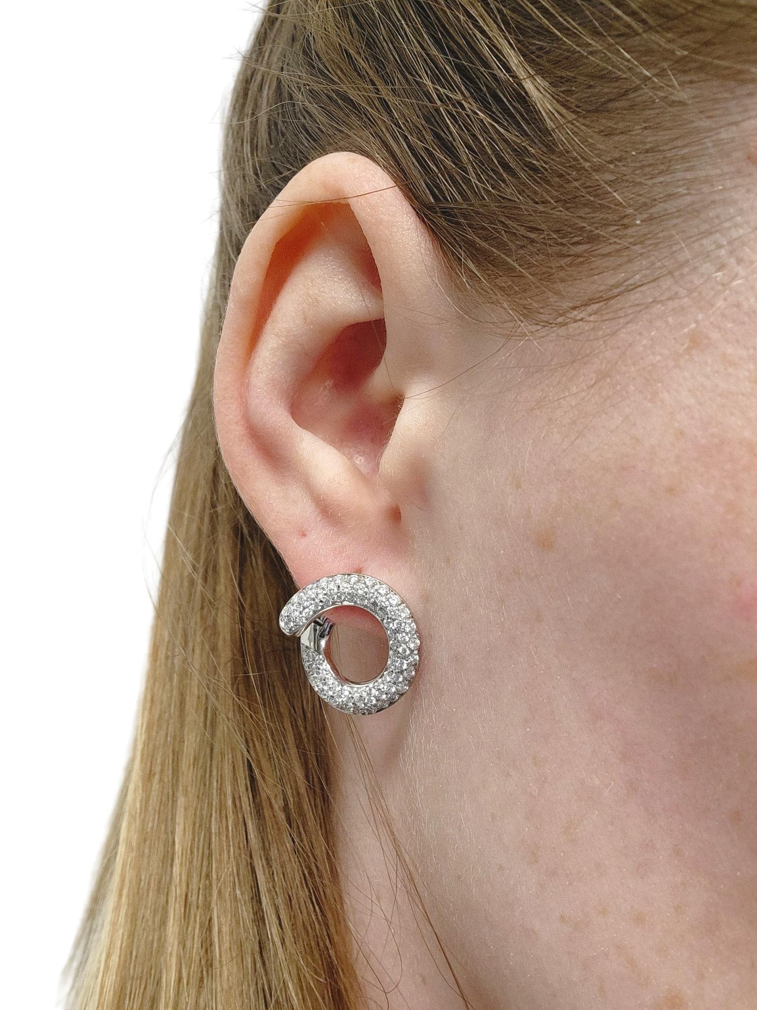 Round Brilliant Pave Diamond Circle Swirl Pierced Earrings 18 Karat White Gold For Sale 7