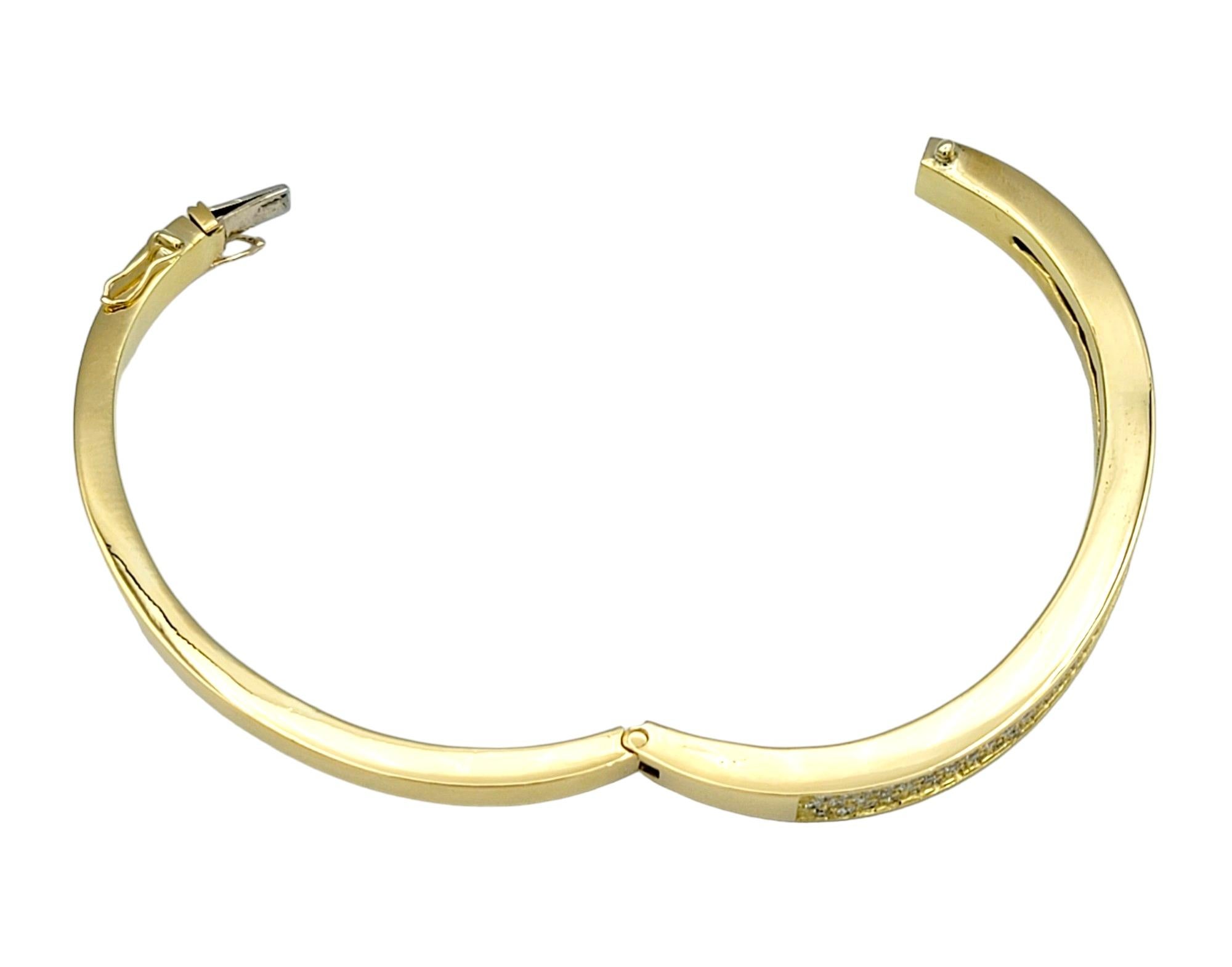 Round Brilliant Pavé Set Diamond Hinged Bangle Bracelet in 18 Karat Yellow Gold For Sale 1