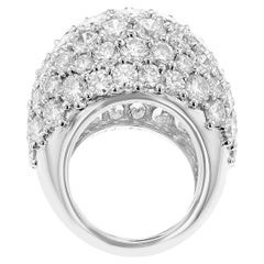 Round Brilliant Statement 18K Gold Elegant Sparkle Modern Classic