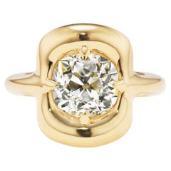 Round Brilliant Statement Brilliant White 14K  Gold Elegant Sparkle Diamond Ring