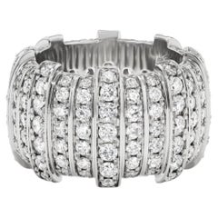 Round Brilliant Statement Brilliant White 14K White Gold Pure Sophistication