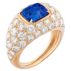 Round Brilliant Statement Royal Blue Sapphire 14K Gold Refined Light Signature