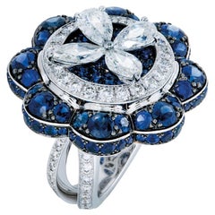 Round Brilliant Statement Royal Blue Sapphire 14K White Gold Classic Charm