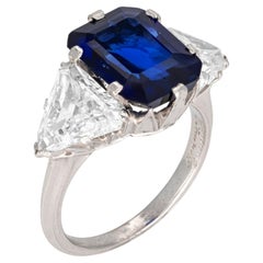 Round Brilliant Statement Royal Blue Sapphire 14K White Gold Elegant Sparkle
