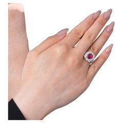 Round Brilliant Statement Ruby Red 14K Gold Graceful Brilliance Modern Classic