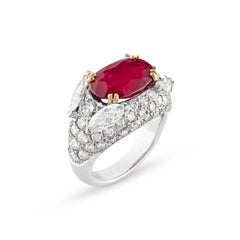Cushion Brilliant Statement Ruby Red  Gold Classic Charm Modern Classic ring