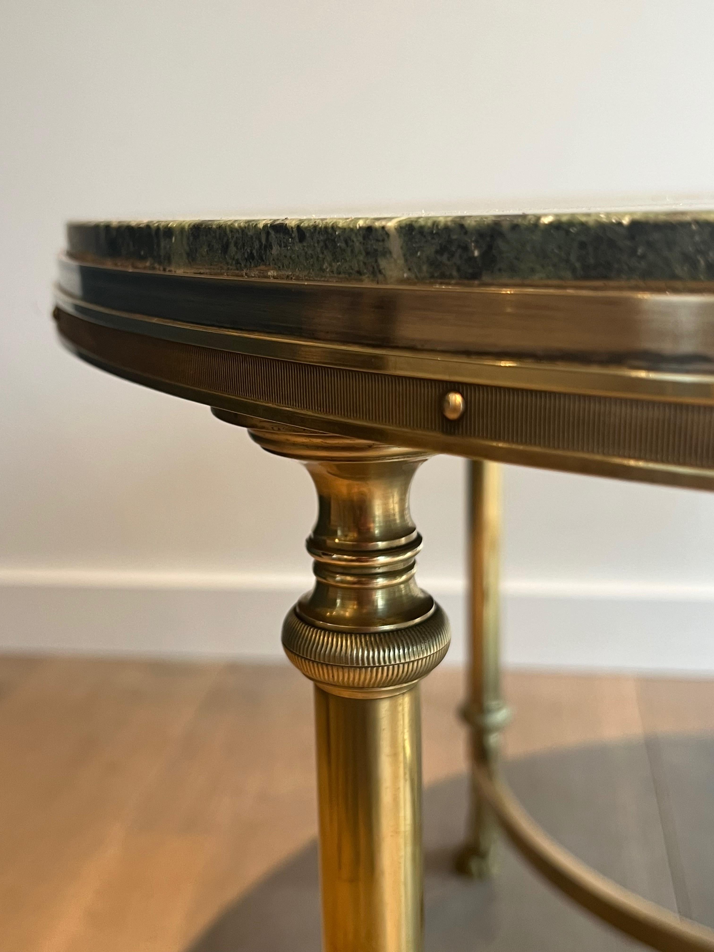 Table basse ronde en bronze et laiton avec plateau en marbre de Maison Jansen 10