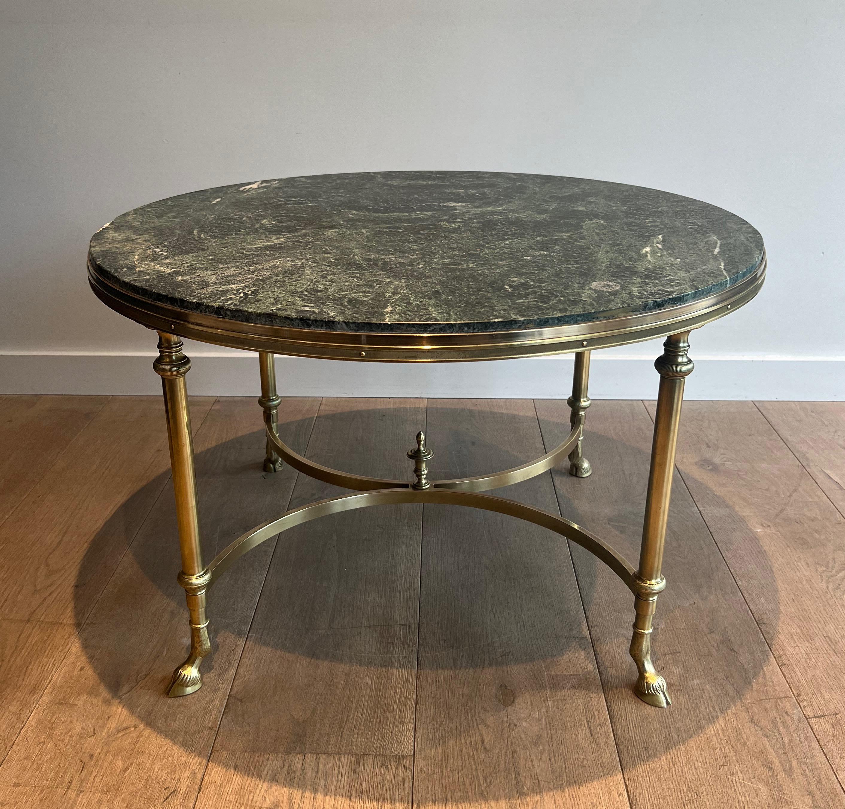 Table basse ronde en bronze et laiton avec plateau en marbre de Maison Jansen 13