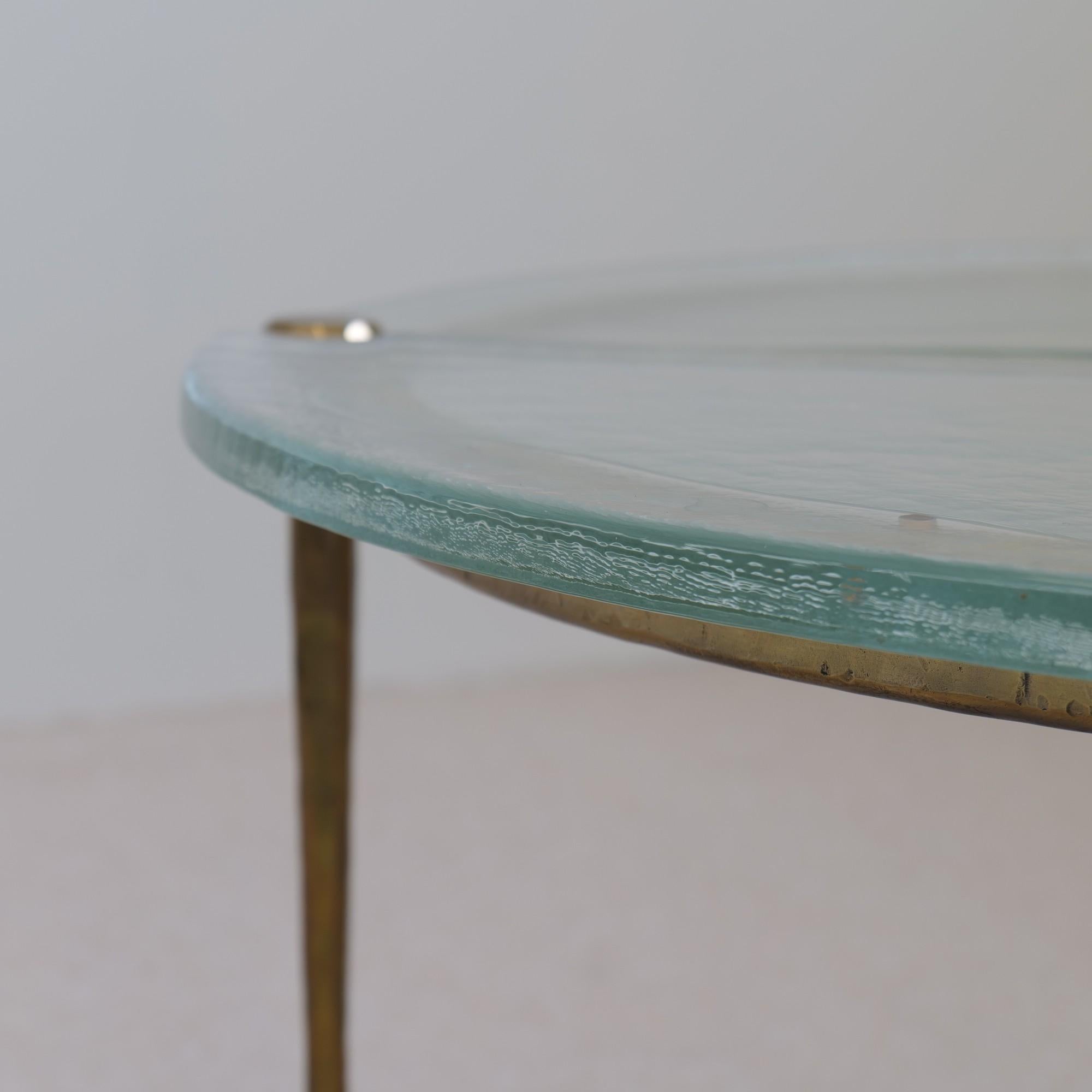 Bronze Table basse ronde en verre bronze de Lothar Klute en vente