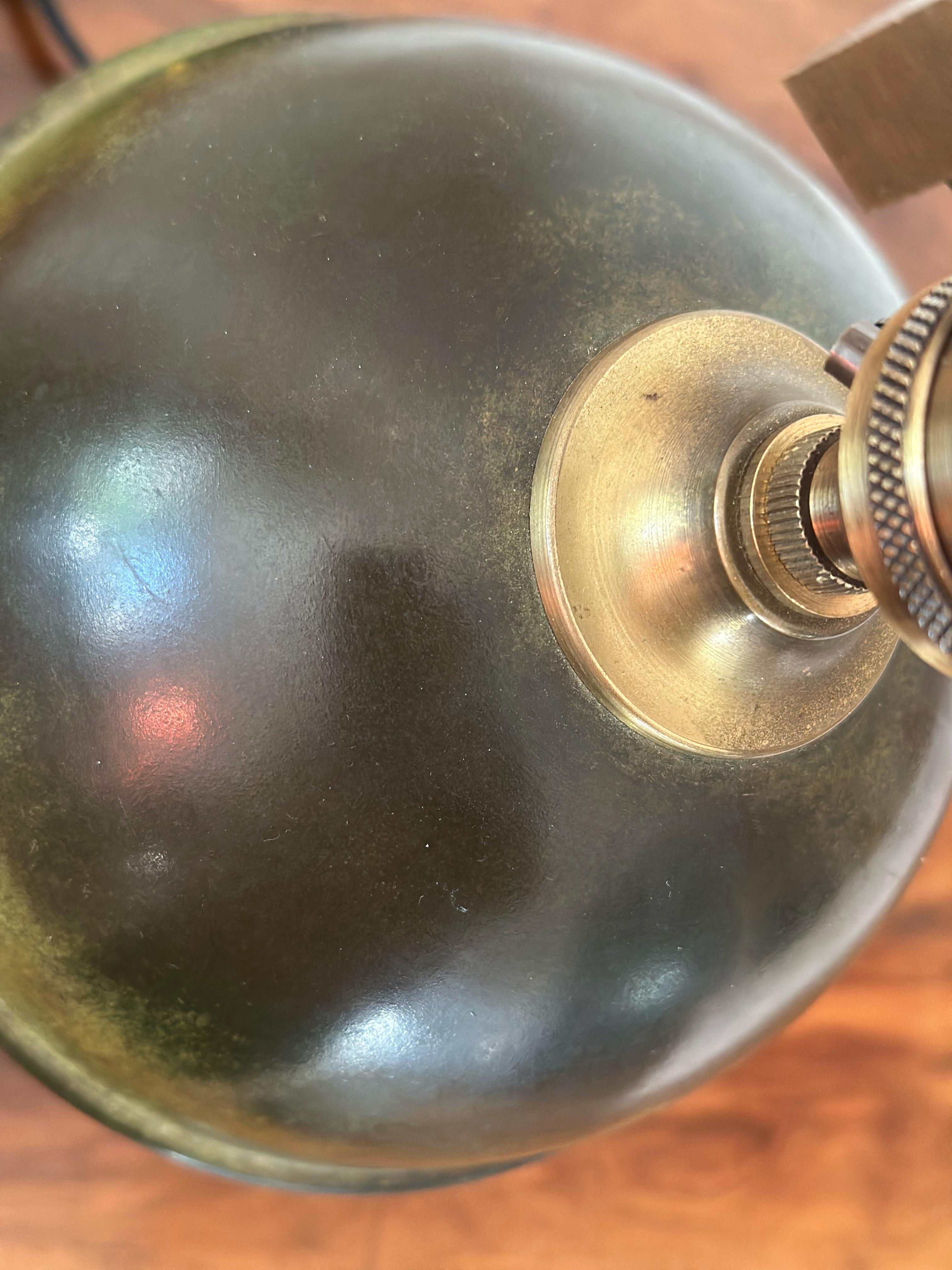 Round Bronze Table Lamp, 1930s Swedish Art Deco For Sale 3