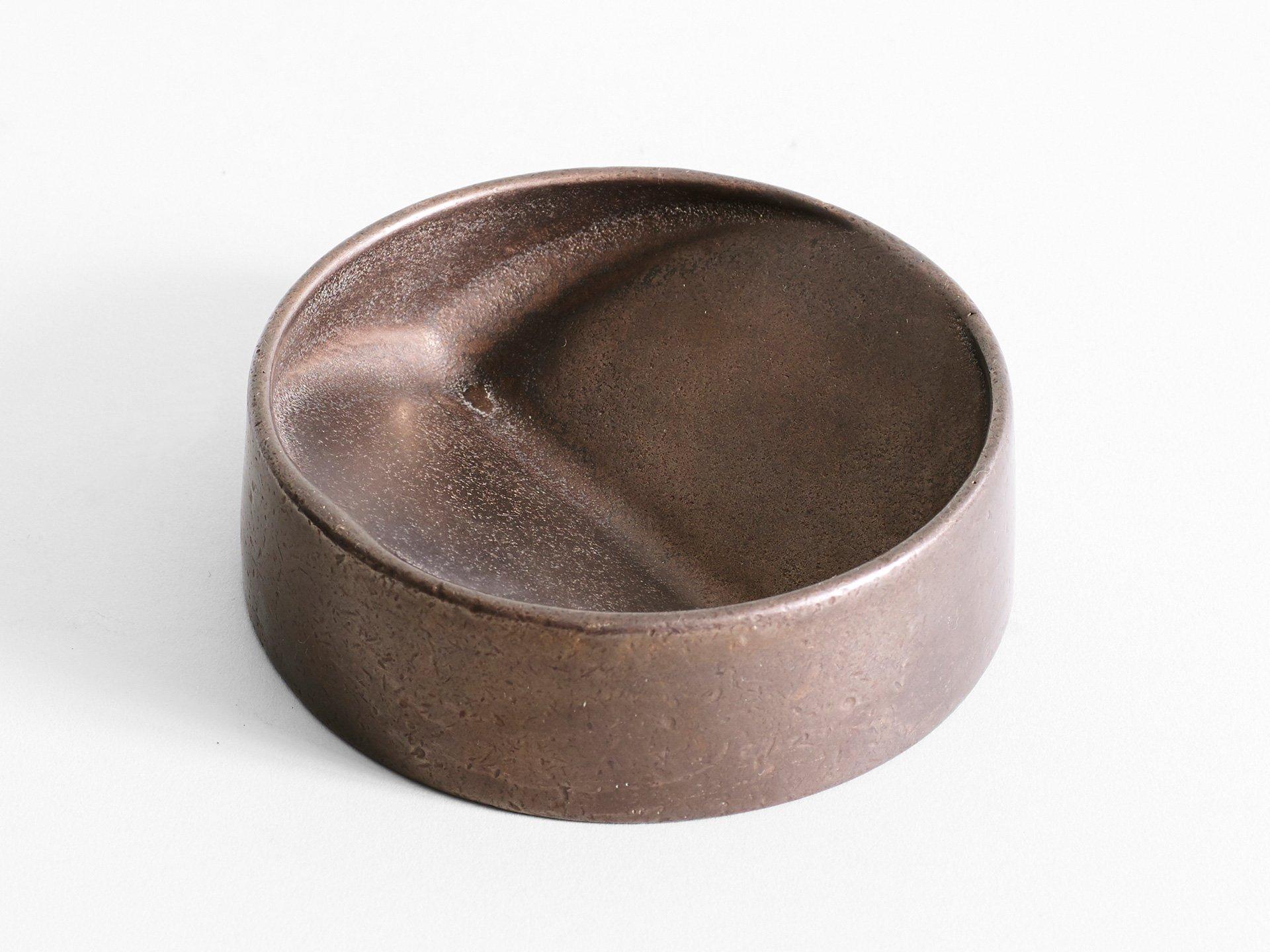 Bronze Vide Poche Rond by Henry Wilson In New Condition For Sale In Geneve, CH