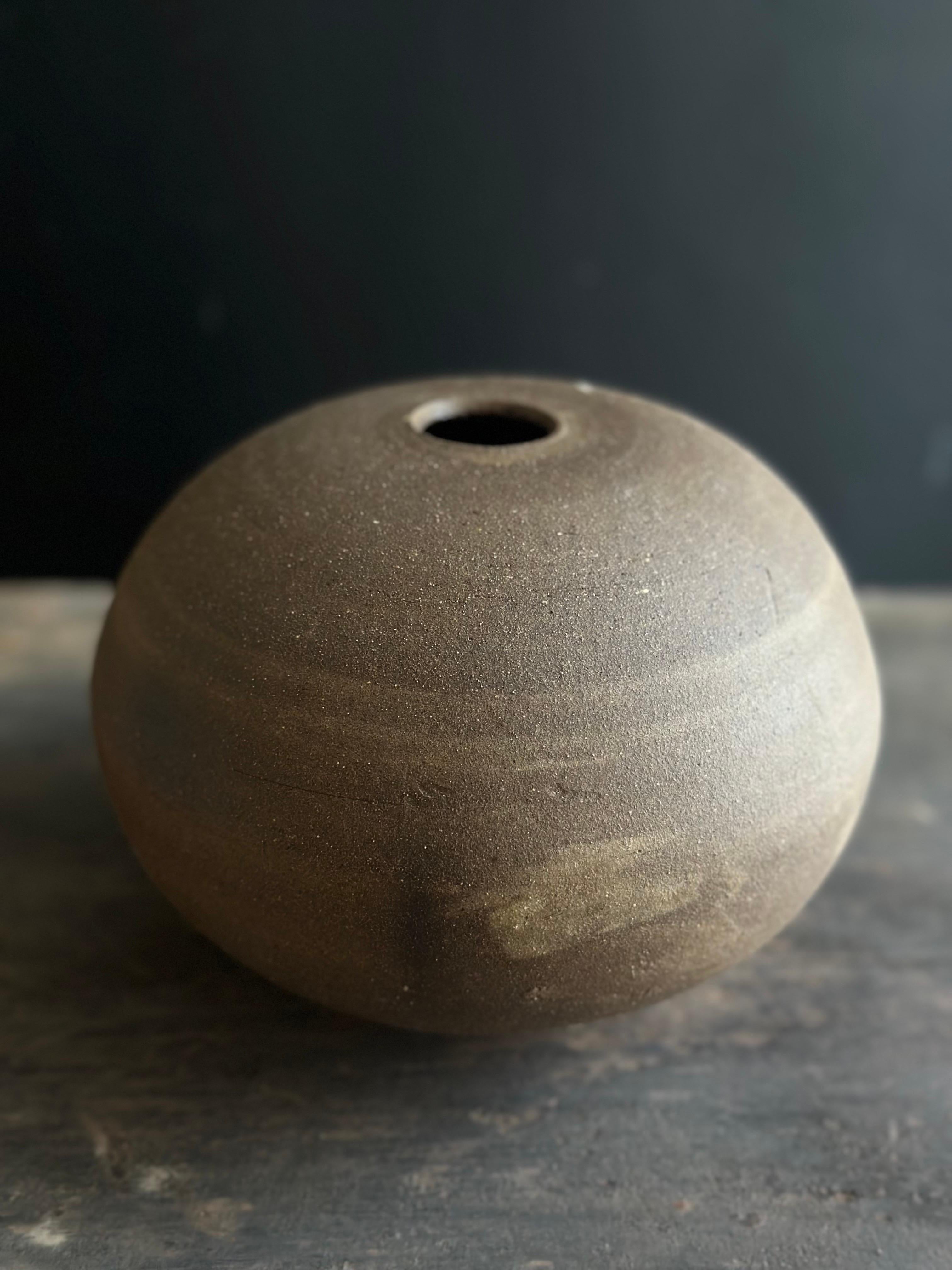American Round Brown Minimalist Wabi-Sabi Ceramic Decorative Vase For Sale
