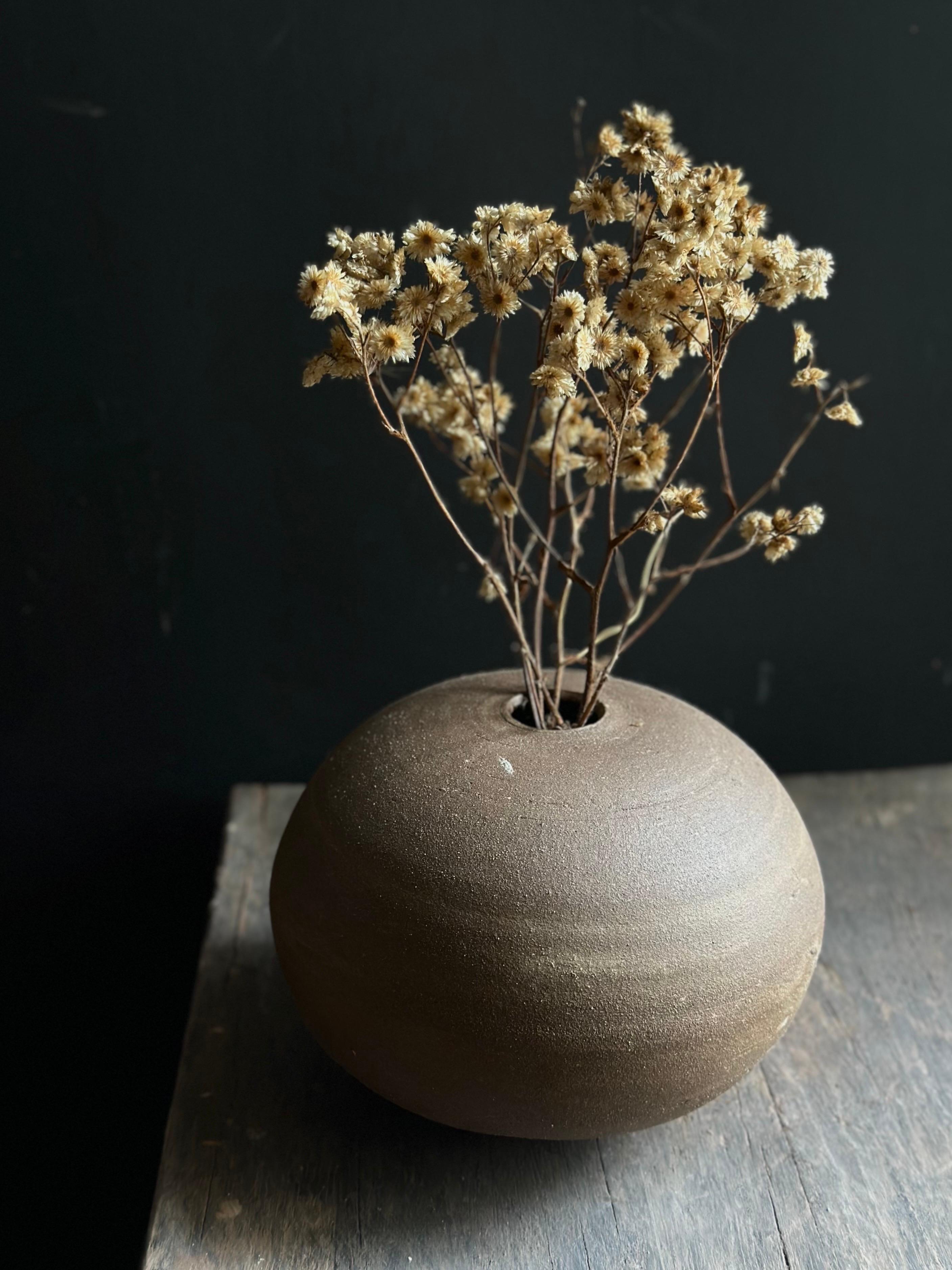 Hand-Crafted Round Brown Minimalist Wabi-Sabi Ceramic Decorative Vase For Sale