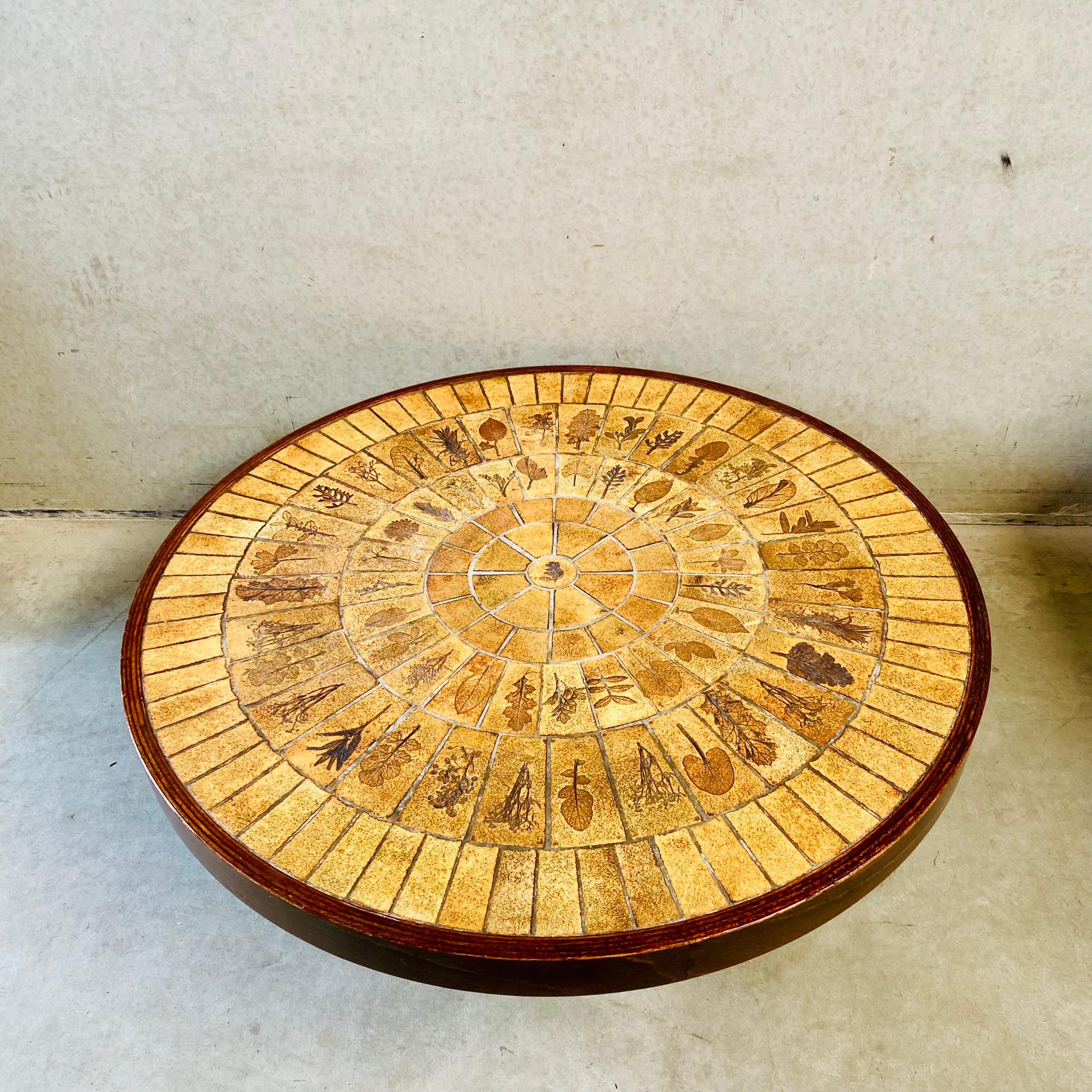Round Brutalist Ceramic Coffee Table by Roger Capron, France 1960 For Sale 3