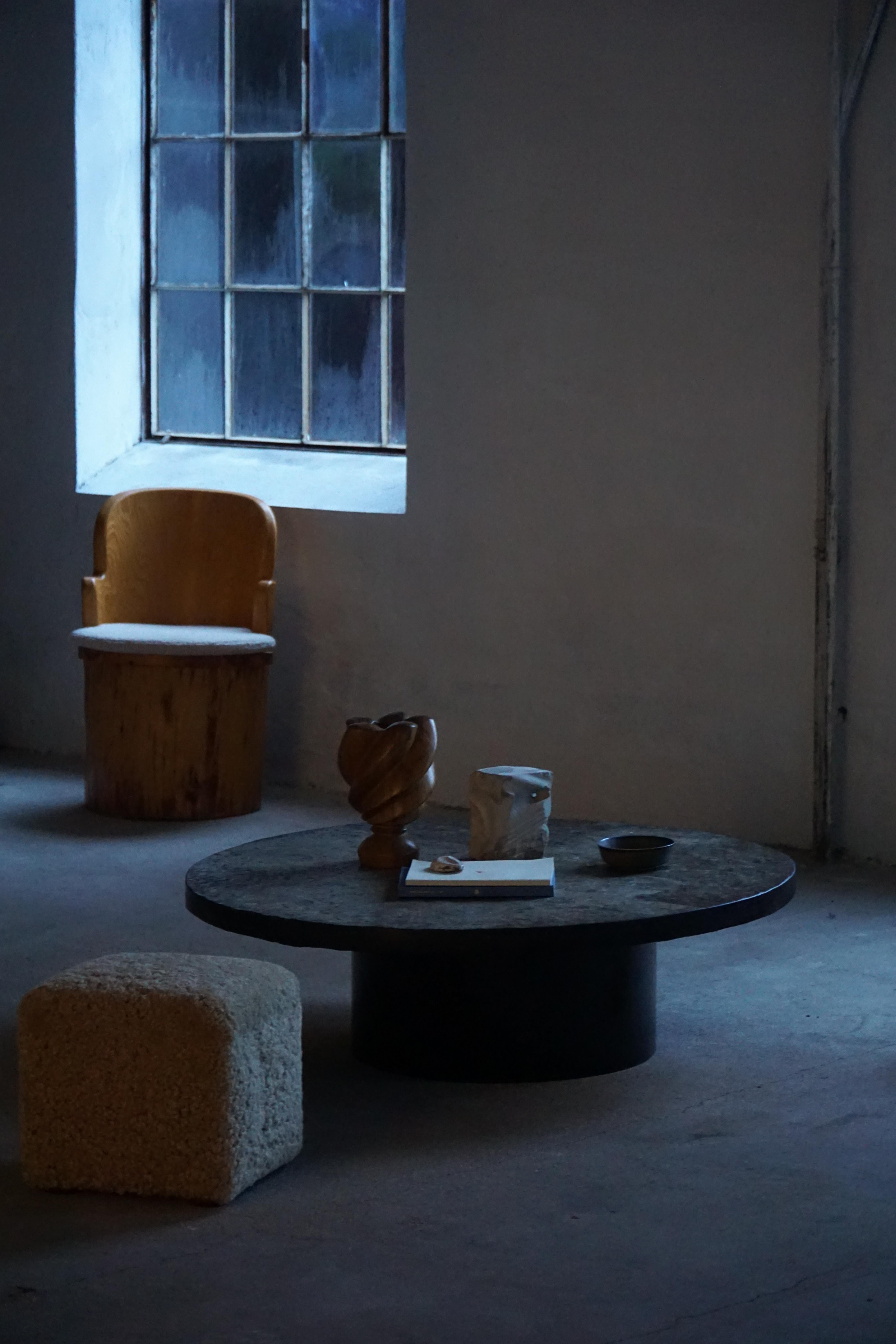 Round Brutalist Coffee Table in Stone & Steel, French Mid-Century Modern, 1970s en vente 5