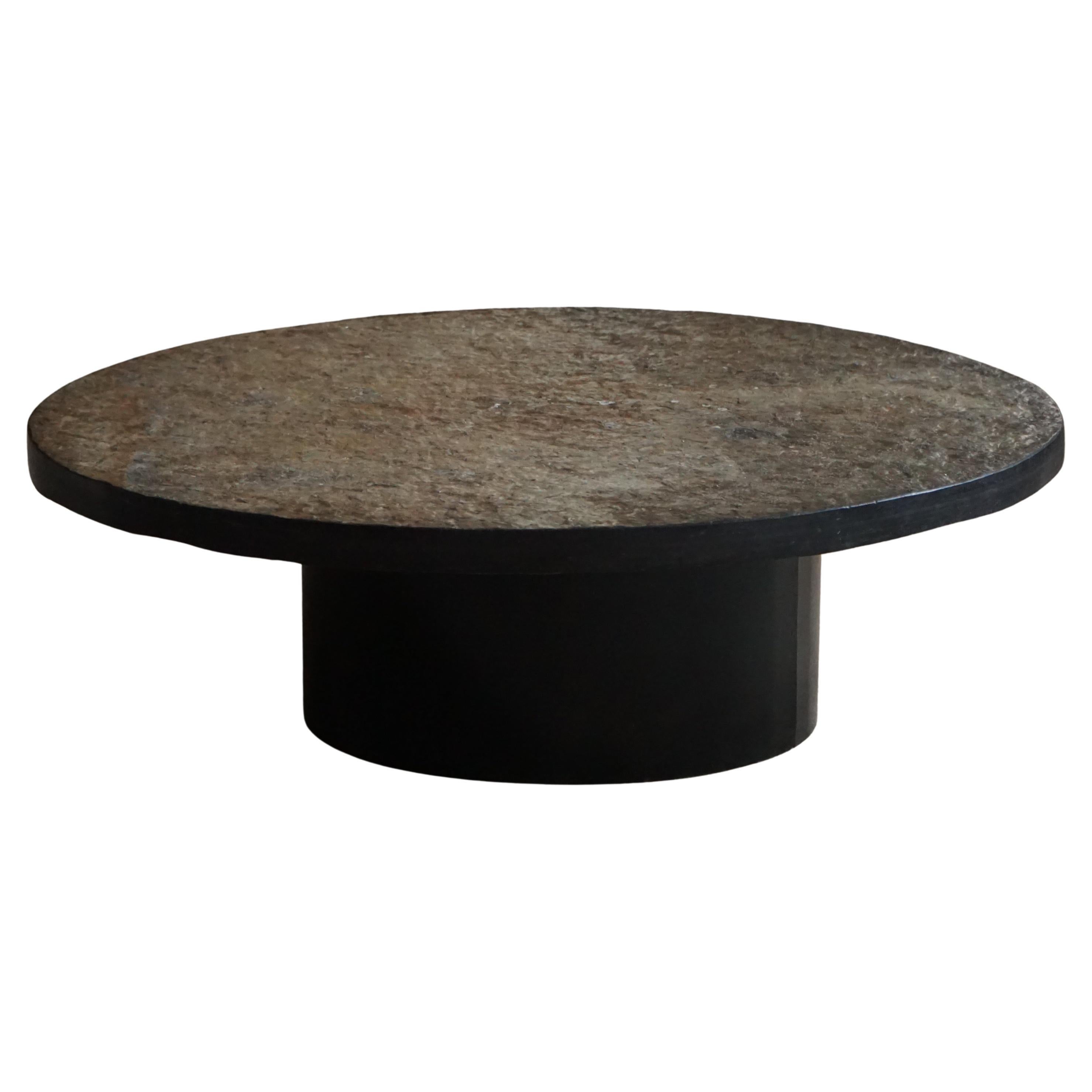 Round Brutalist Coffee Table in Stone
Steel, French Mid-Century Modern, 1970s
