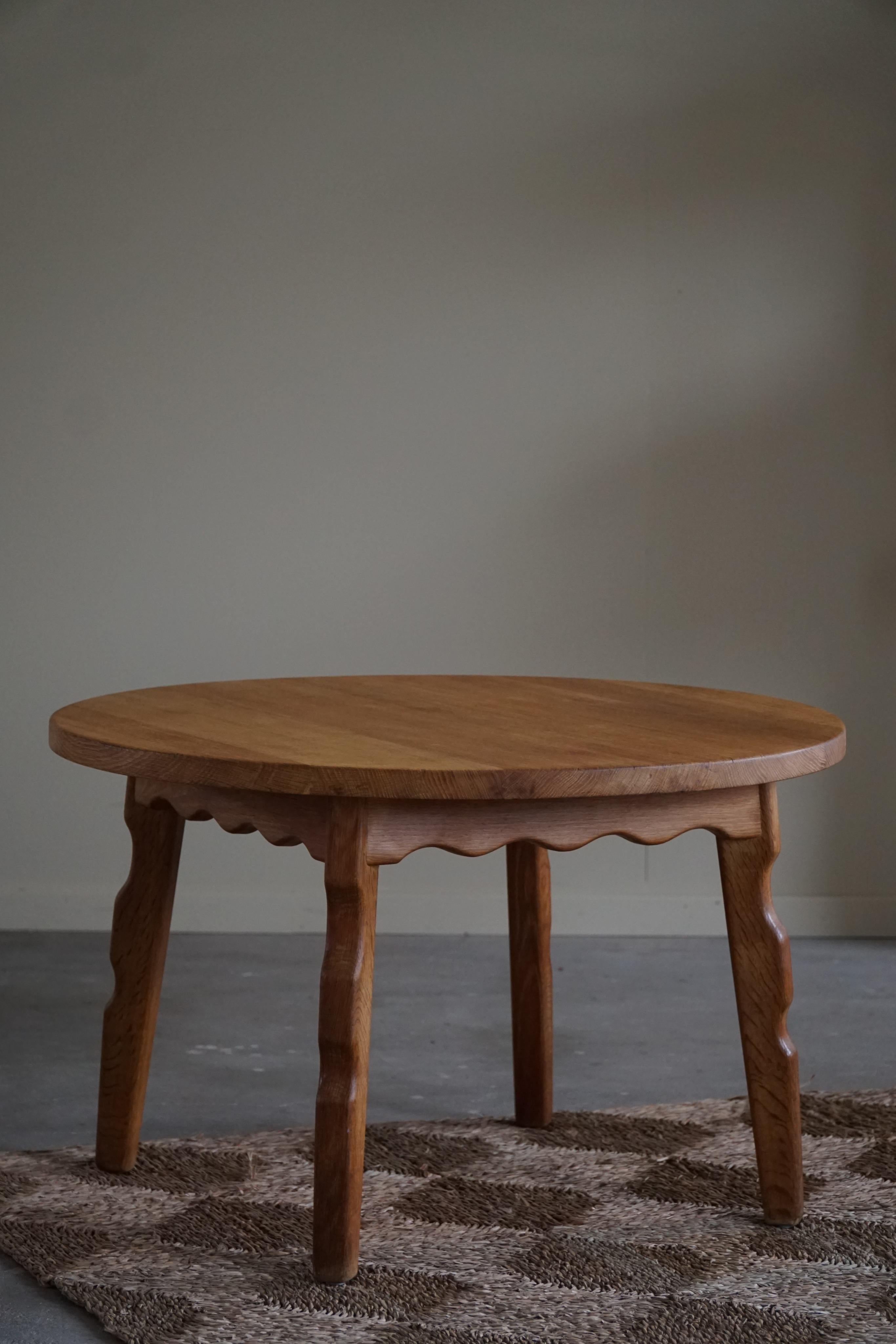 20th Century Round Brutalist Sofa Table in Solid Oak, 1960s, Henning Kjærnulf style, Denmark