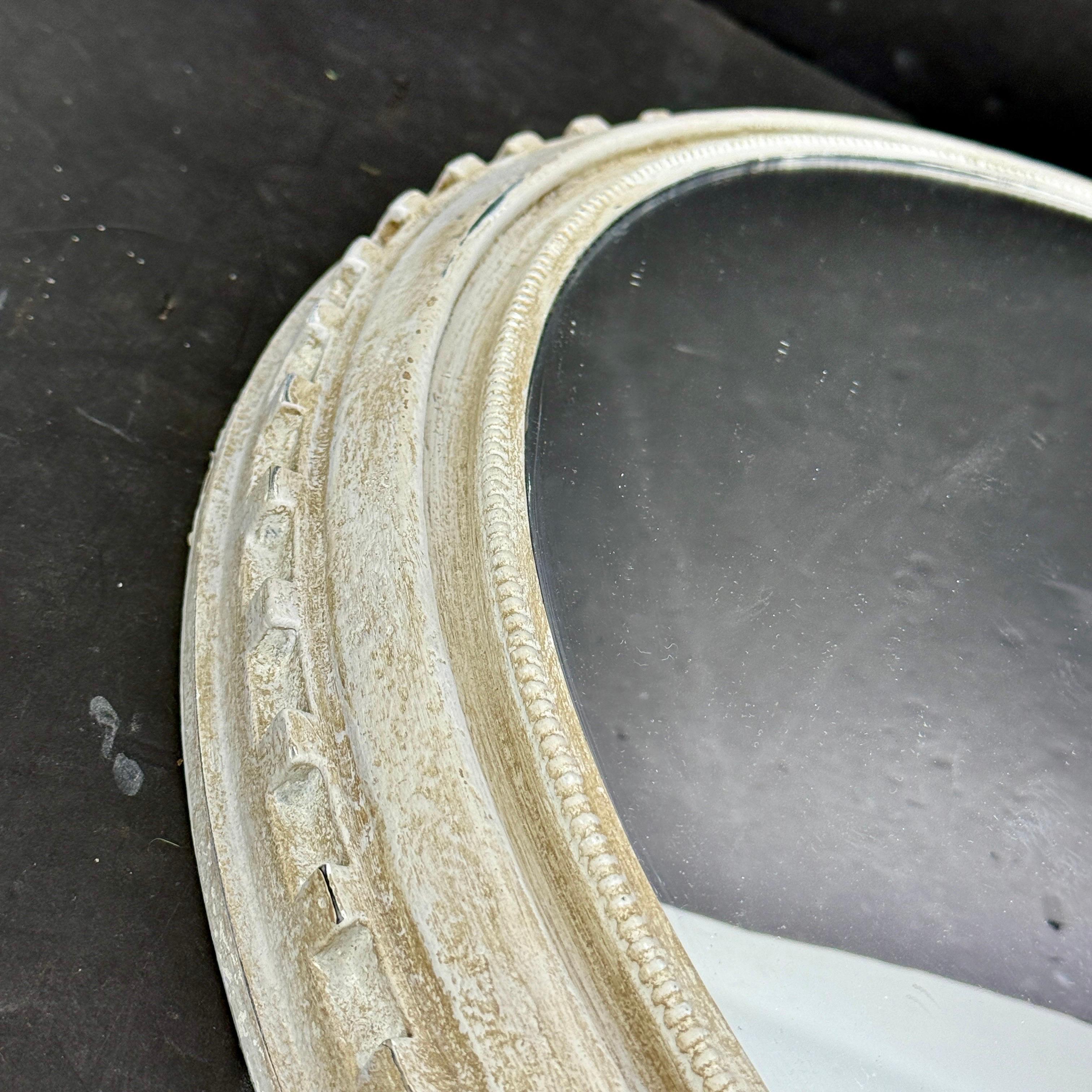 Round Bullseye Wall Mirror Gustavian Style Painted For Sale 7