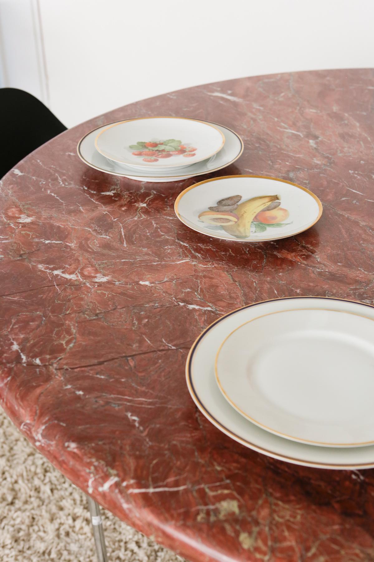 Round Burgundy Marble Table with Cast Iron Legs 8