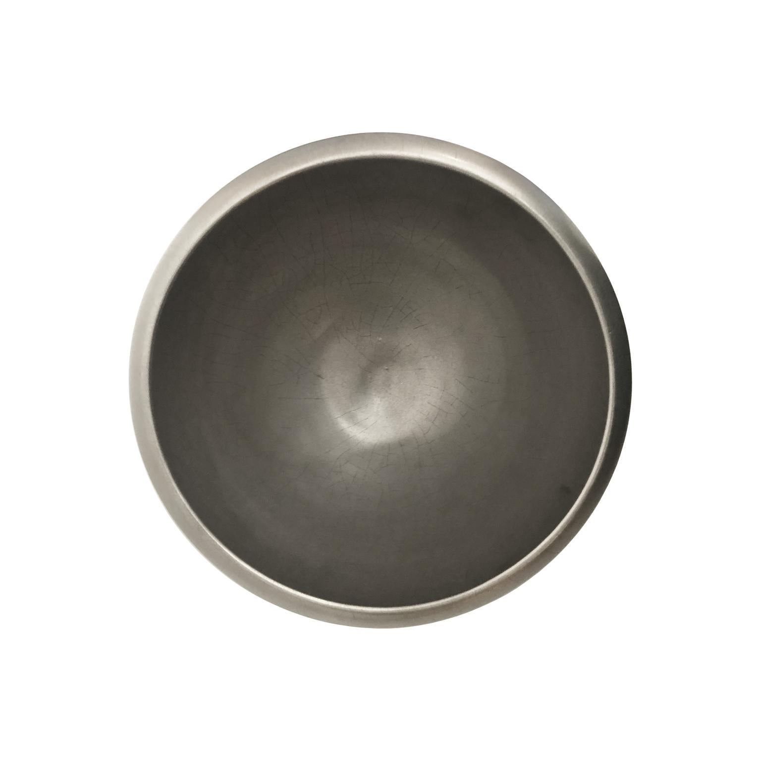North American Round Burnished Platinum Lustre Ceramic Bowl by Sandi Fellman For Sale