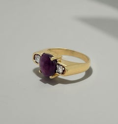 Round Cabochon Ruby and Natural Diamond Yellow Gold Ring