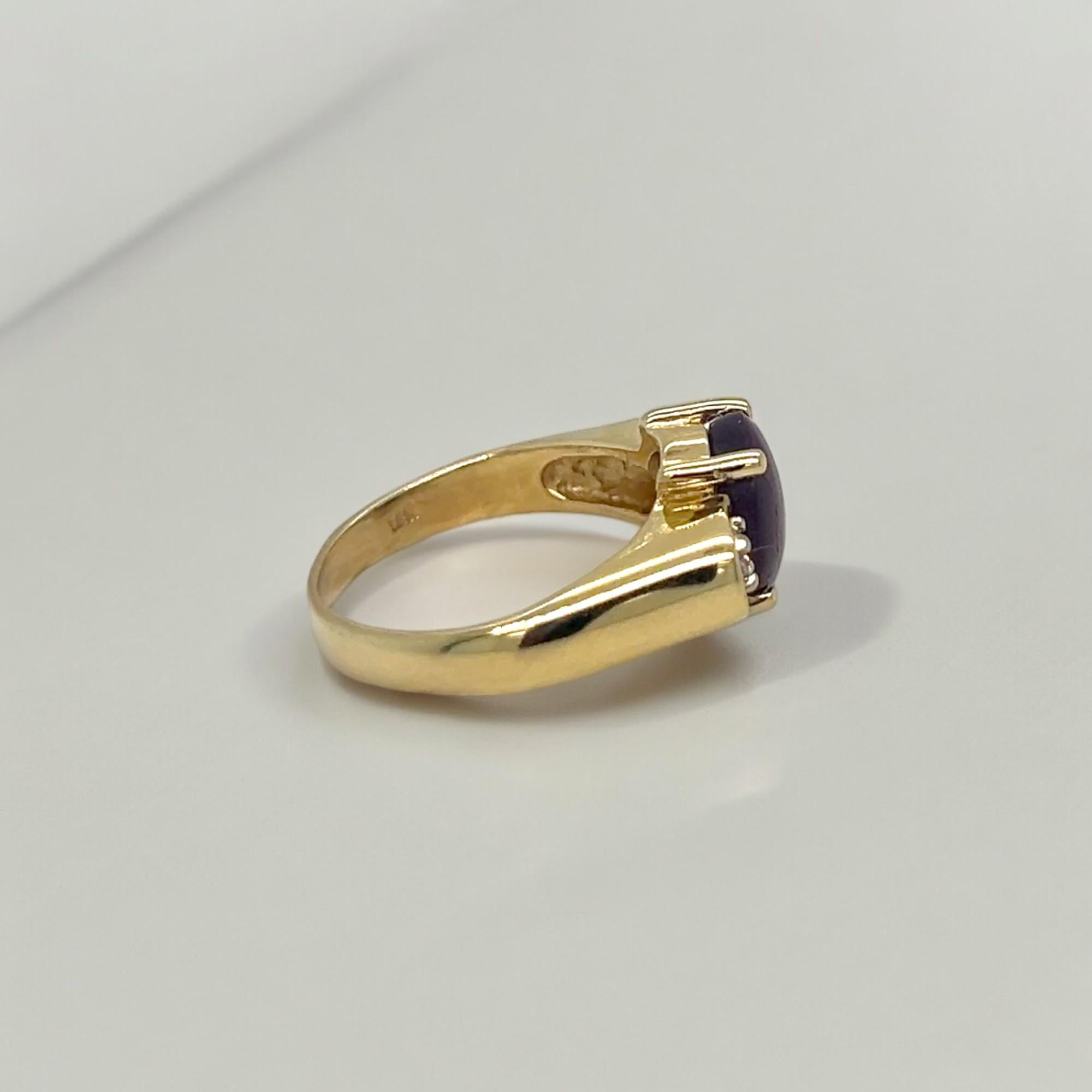 Women's or Men's Round Cabochon Ruby and Natural Diamond Yellow Gold Ring For Sale