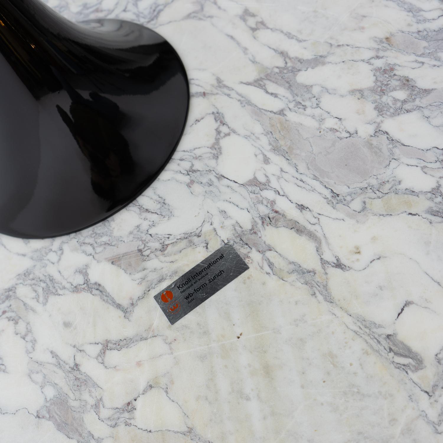 Round Calacatta Viola Marble Dining Table by Eero Saarinen for Knoll, 1970s For Sale 4