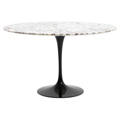 Table de salle à manger ronde en marbre Calacatta Viola d'Eero Saarinen pour Knoll, 1970