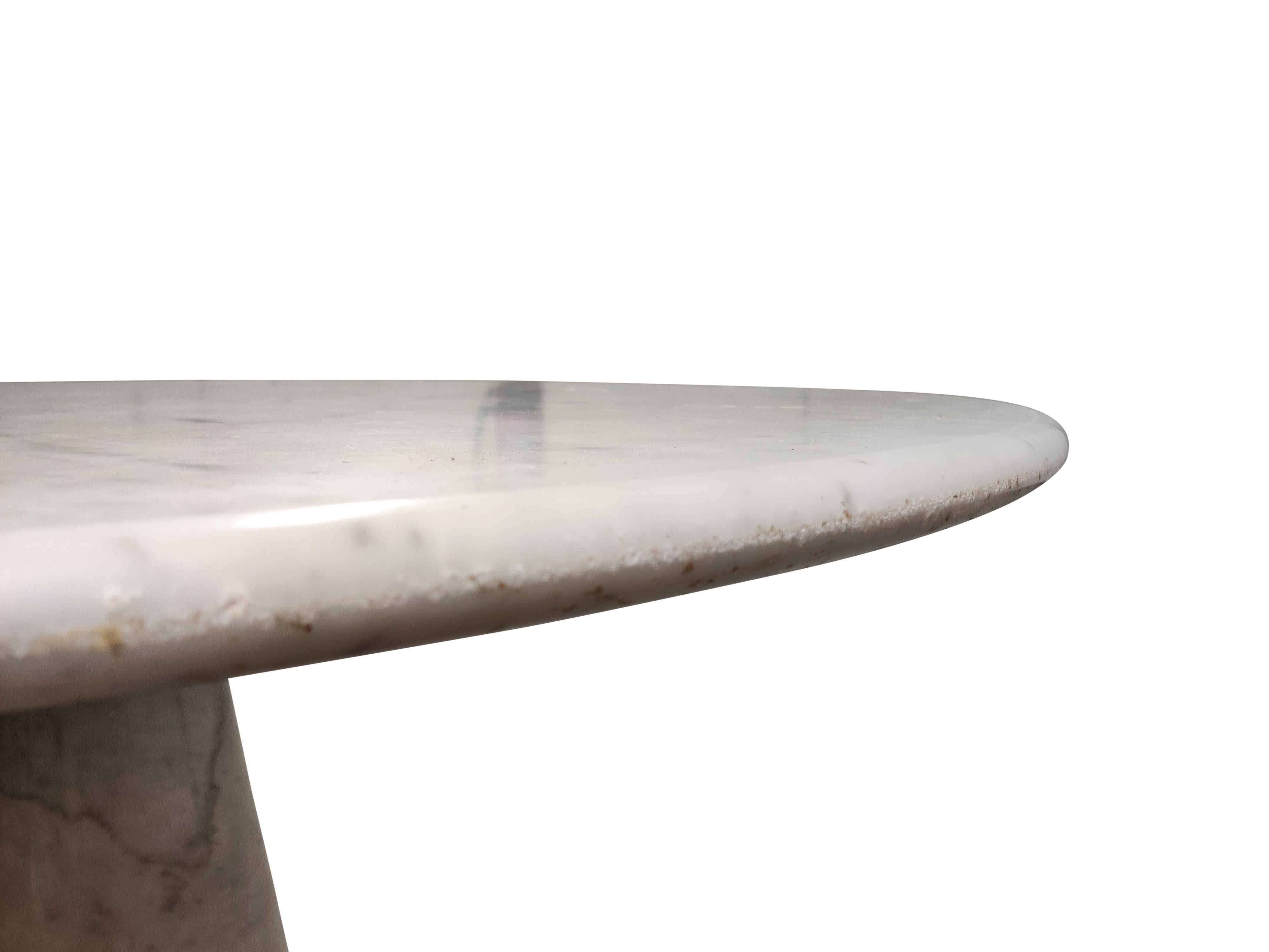 Round carrara marble dining table by Angelo Mangiarotti, 1970s 1