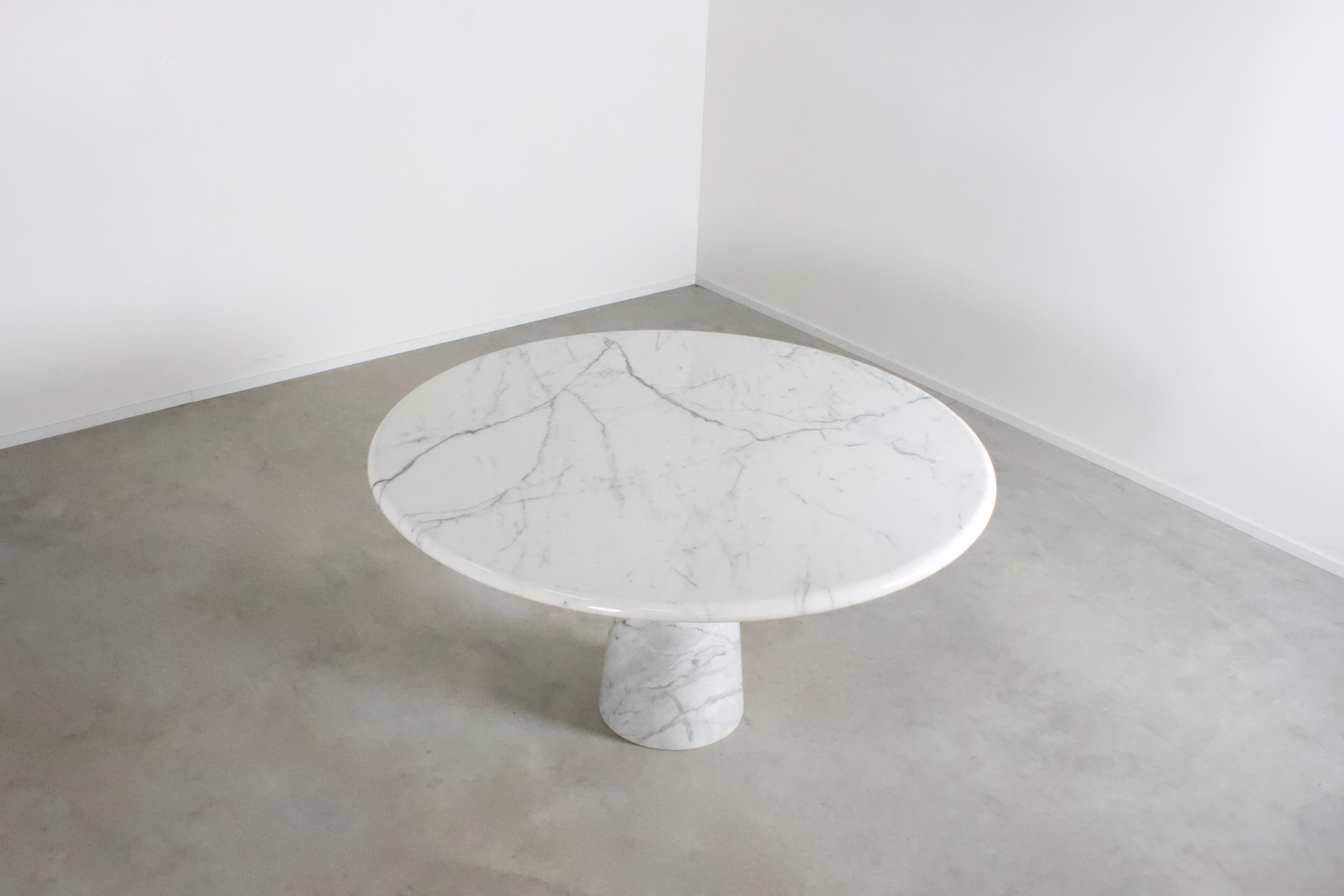 Round Carrara Marble Pedestal Dining Table, Italy, 1970s at 1stDibs | marble pedestal table ...